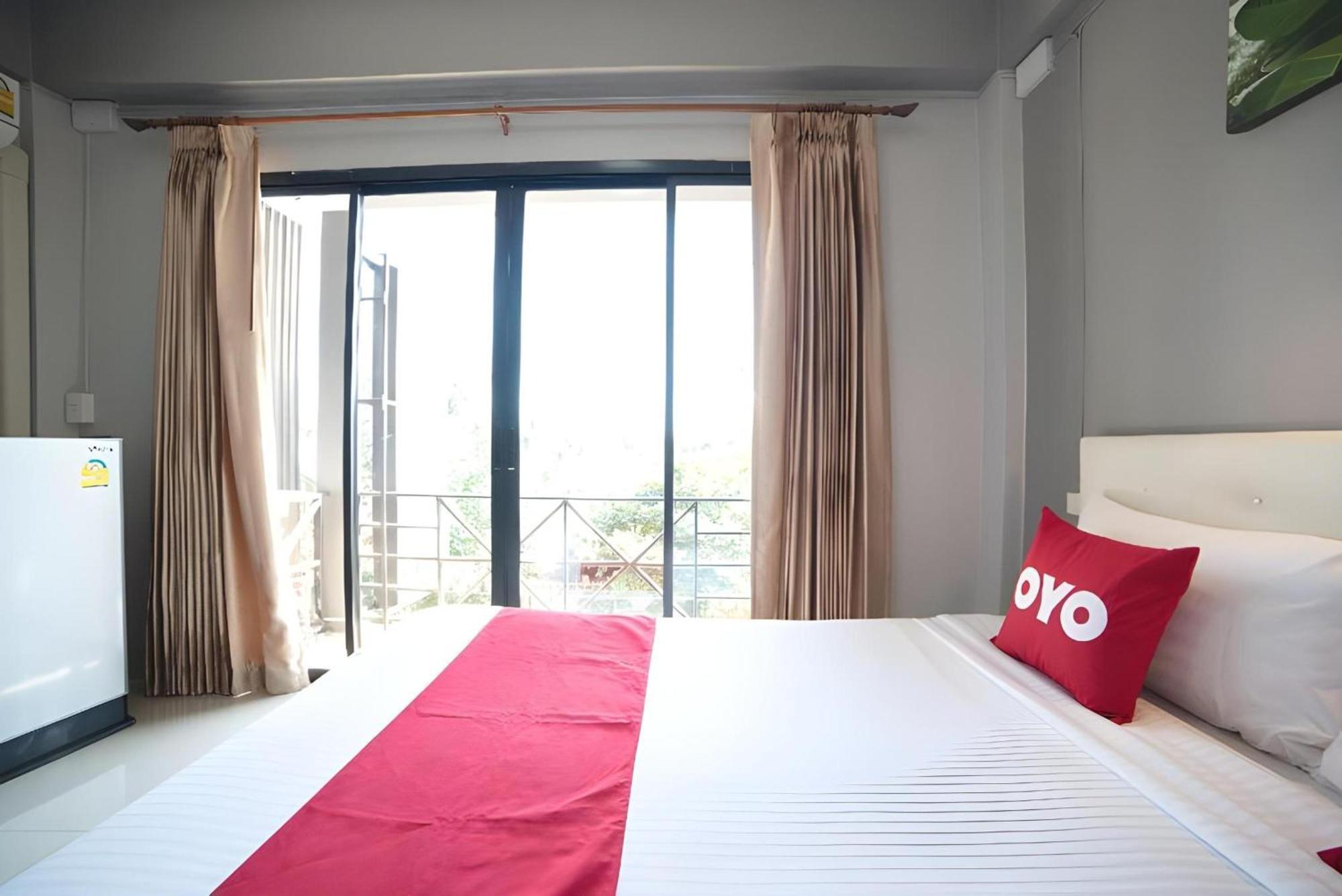 Oyo 465 Krung Kao Traveller Lodge Phra Nakhon Si Ayutthaya Exterior photo
