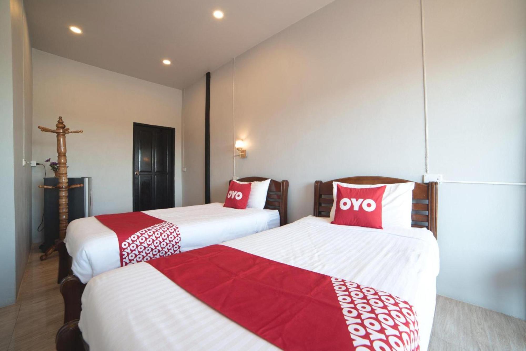 Oyo 465 Krung Kao Traveller Lodge Phra Nakhon Si Ayutthaya Exterior photo
